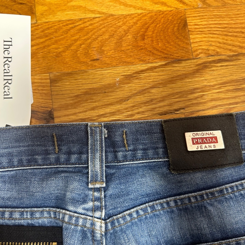 Prada jeans practicaly new with a tie dye detail in the back - Picture 4 of 11
